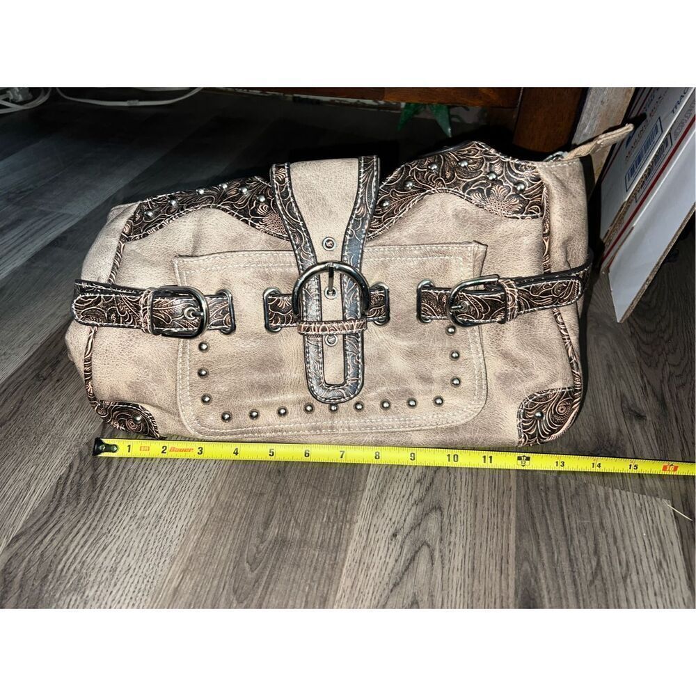 Woman’s Brown/Tan Western Purse Shoulder Purse - Picture 7 of 9